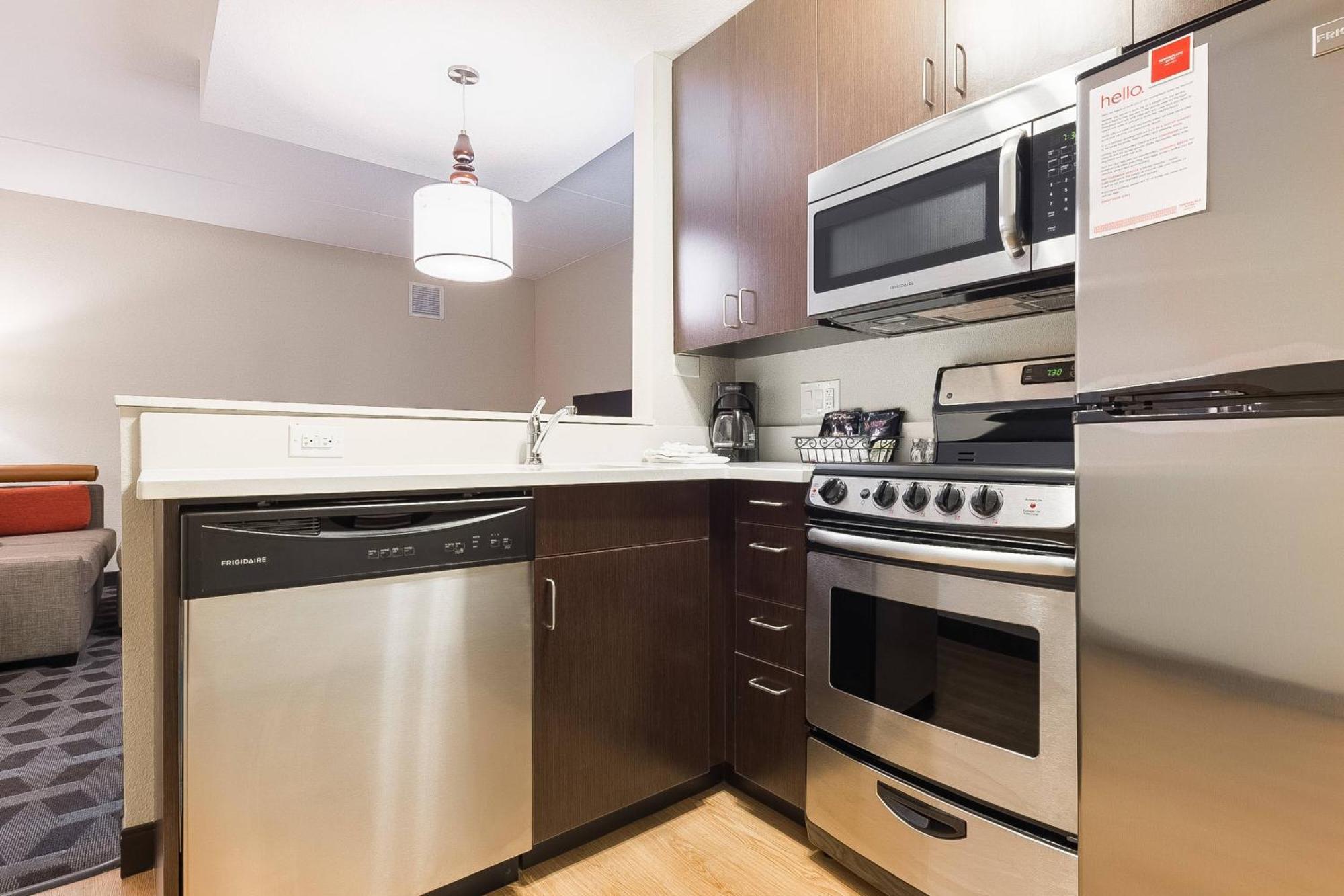 Towneplace Suites By Marriott Edmonton South Zewnętrze zdjęcie