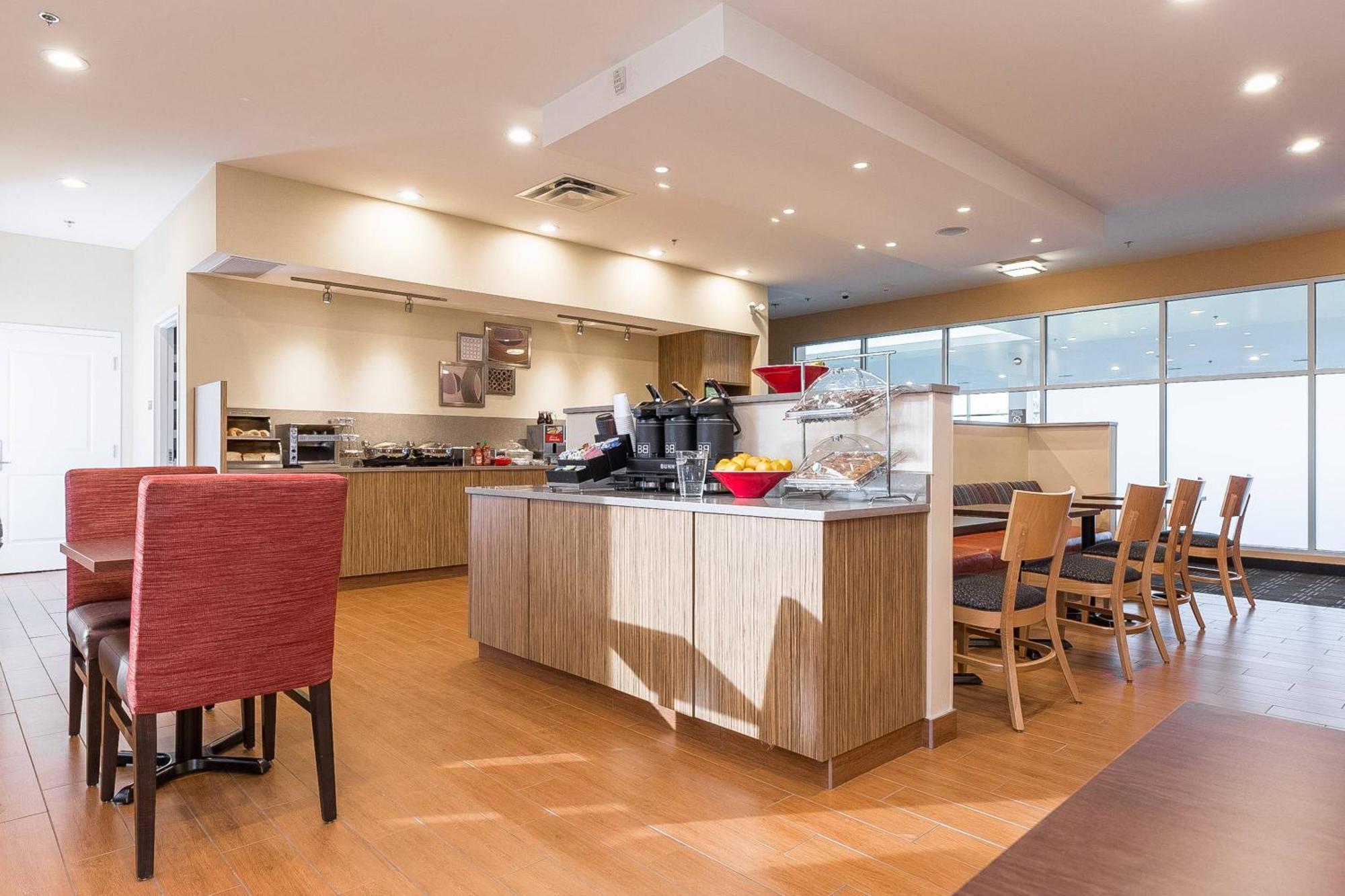 Towneplace Suites By Marriott Edmonton South Zewnętrze zdjęcie