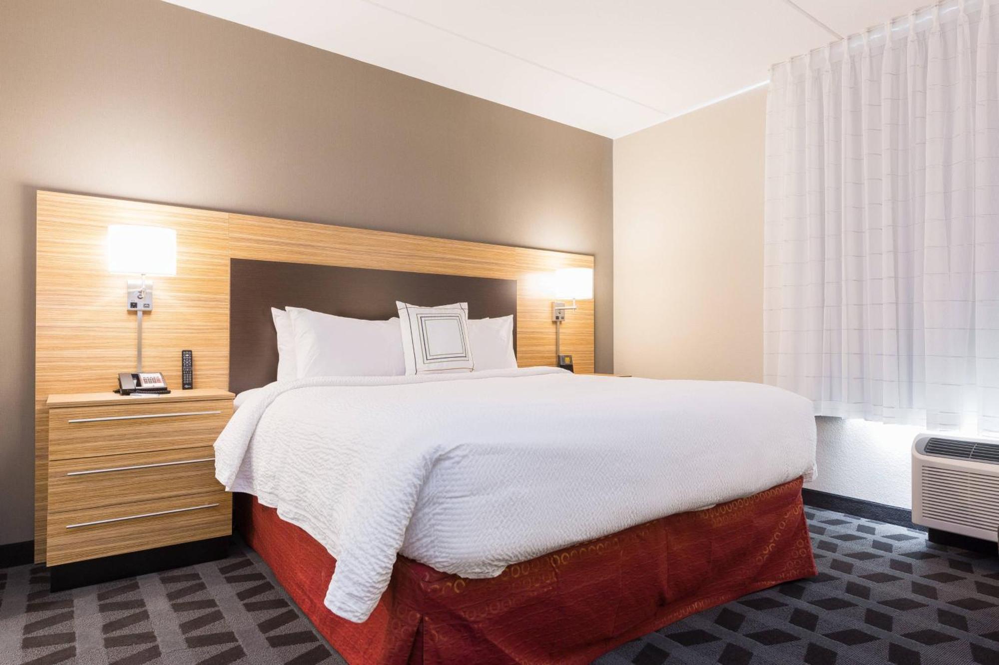 Towneplace Suites By Marriott Edmonton South Zewnętrze zdjęcie