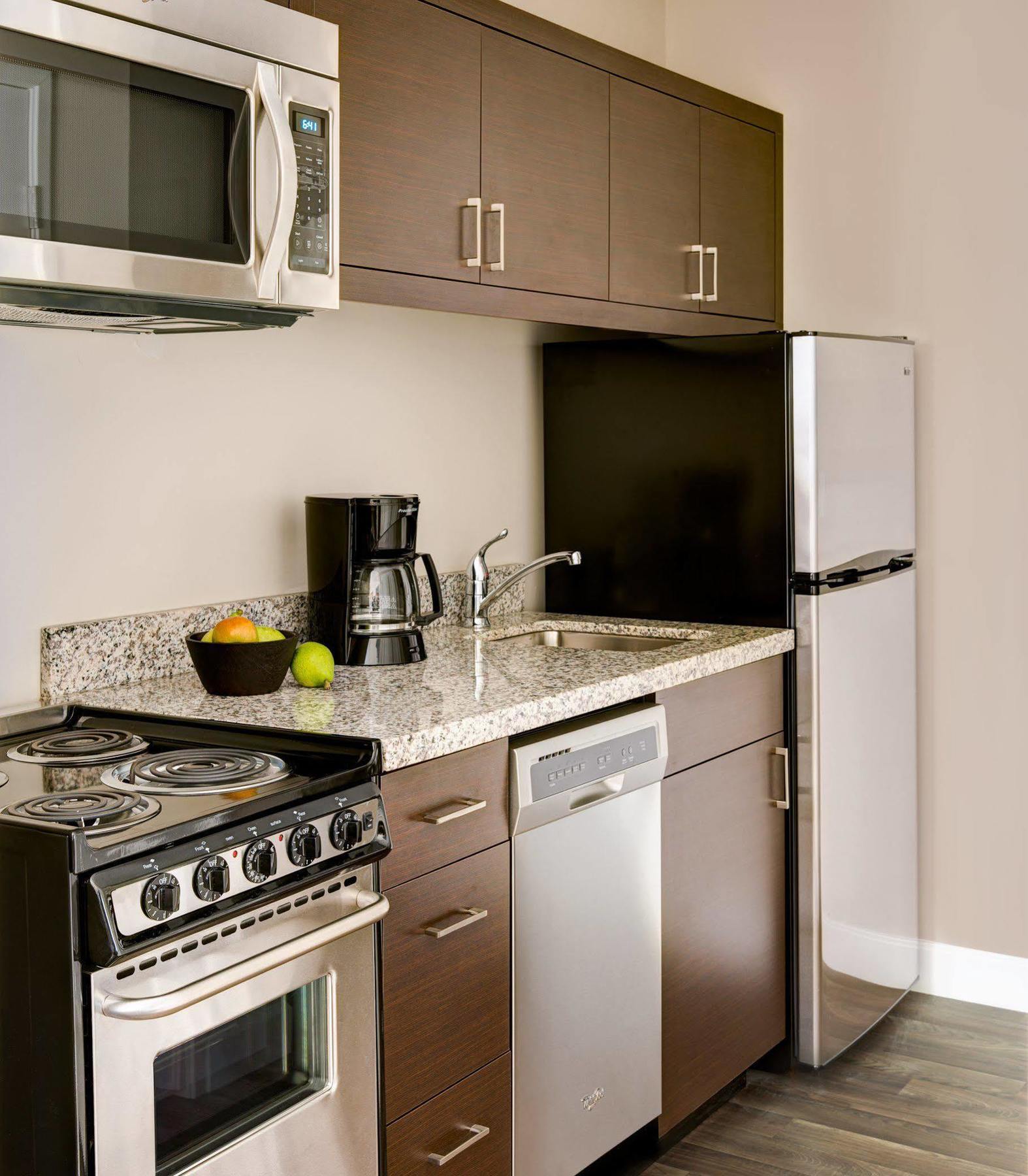Towneplace Suites By Marriott Edmonton South Zewnętrze zdjęcie
